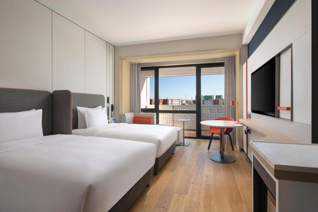 Holiday Inn Express Beijing Yizhuang Center By Ihg Bagian luar foto
