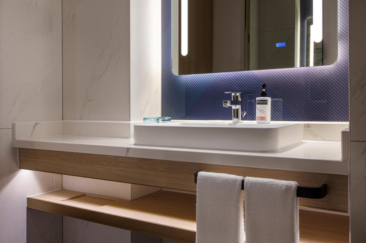 Holiday Inn Express Beijing Yizhuang Center By Ihg Bagian luar foto